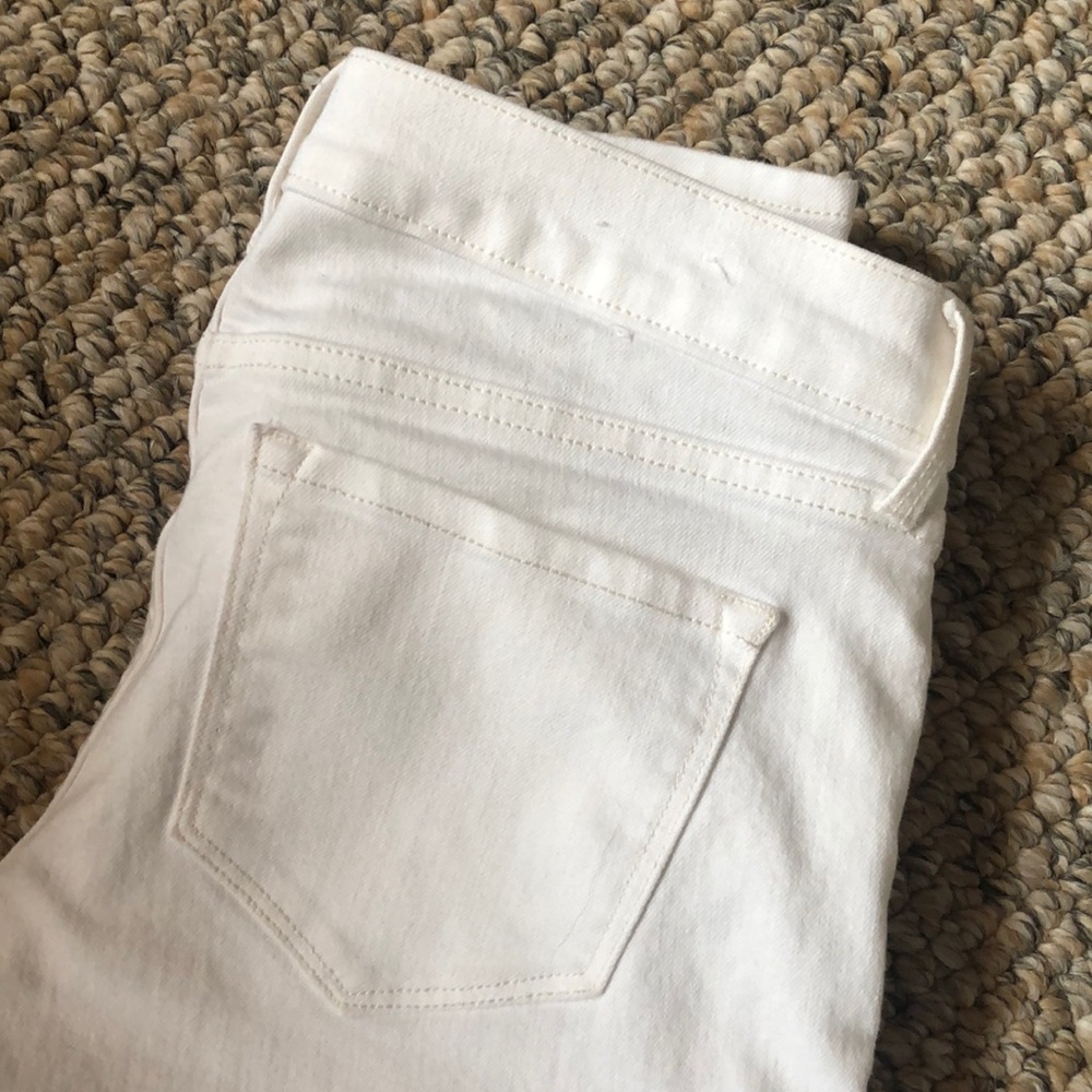 Old Navy Diva Size 4 Regular White Jeans